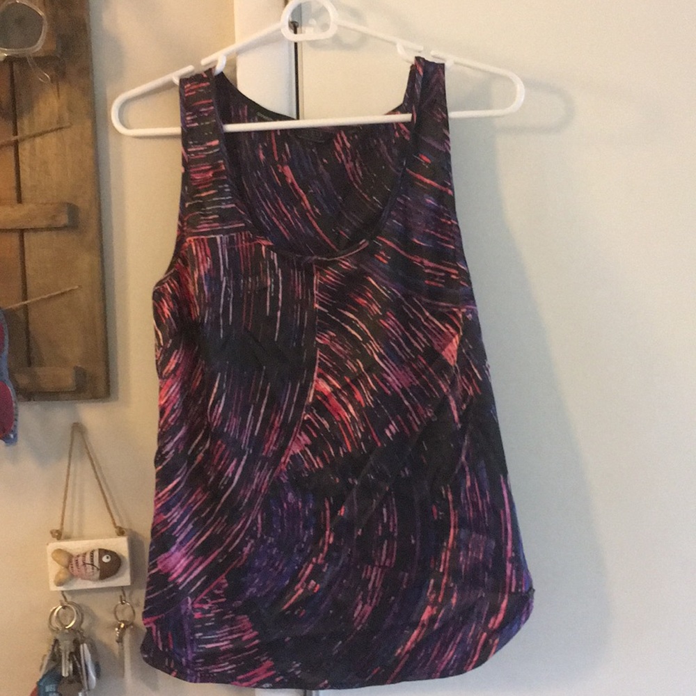 GUESS tank top